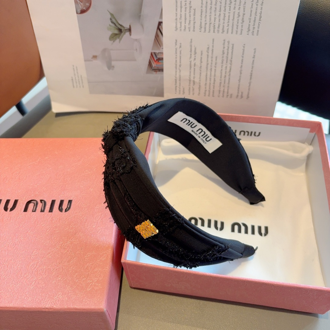 MIU MIU ミウミウ ヘアバンド フラットヘアバンド ファッション ブランド シルク ブラック ベージュ 全2色 - 画像 6