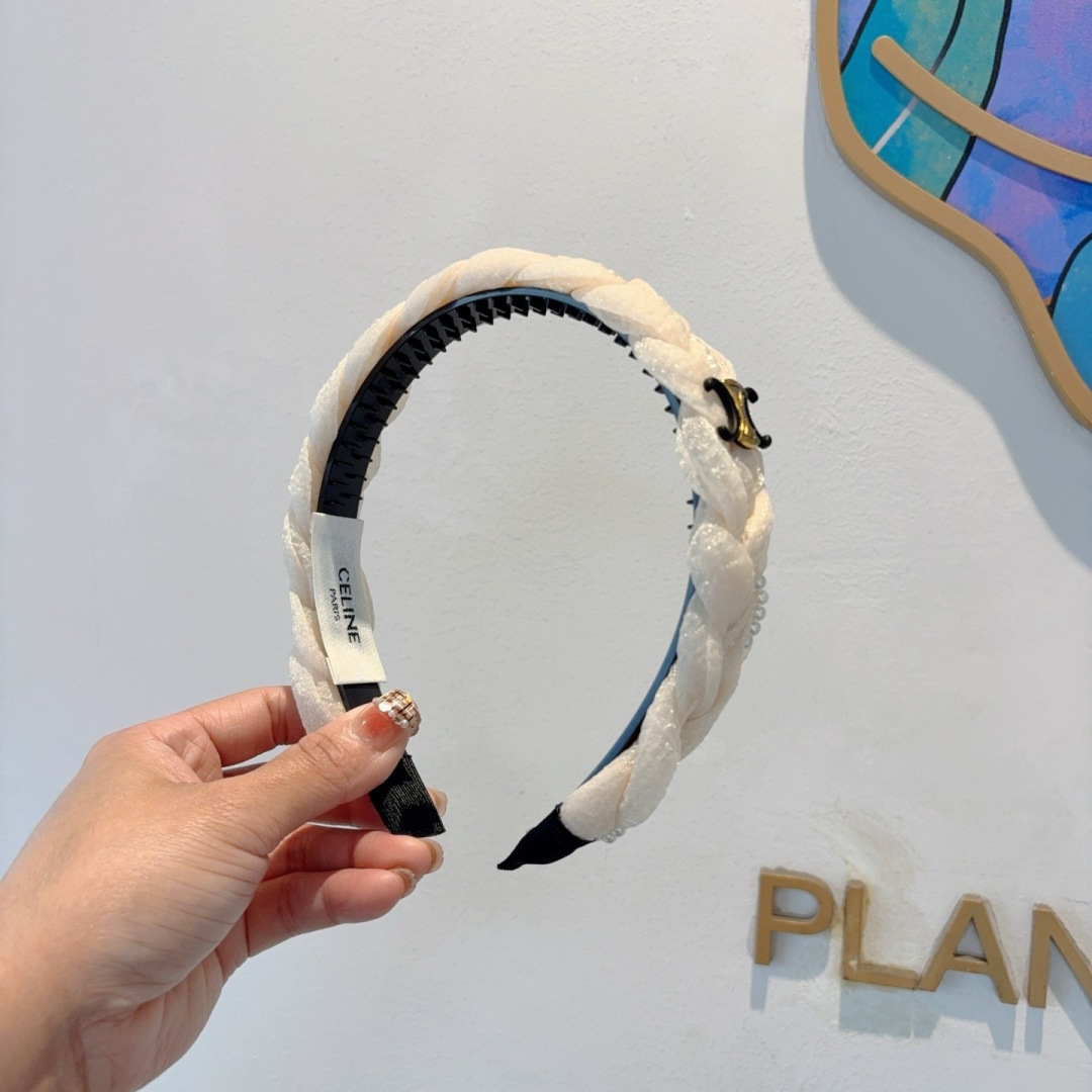 CELINE シェリーヌ ヘアバンド 本革 ブランド 通勤 通学 全2色 - 画像 2