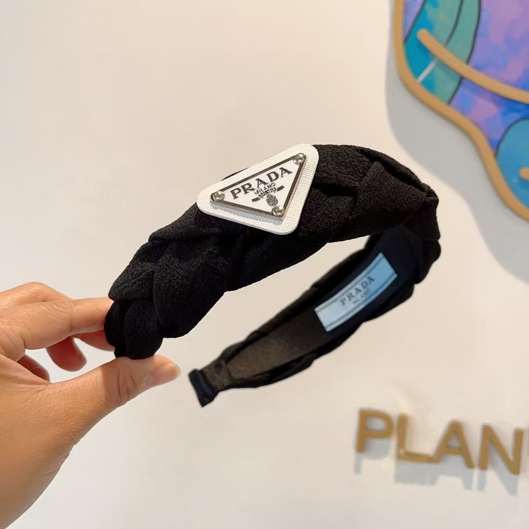 PRADA プラダ ヘアバンド ブラック プラダ風 ファッション ブランド オーバーサイズ 38字 - 画像 3