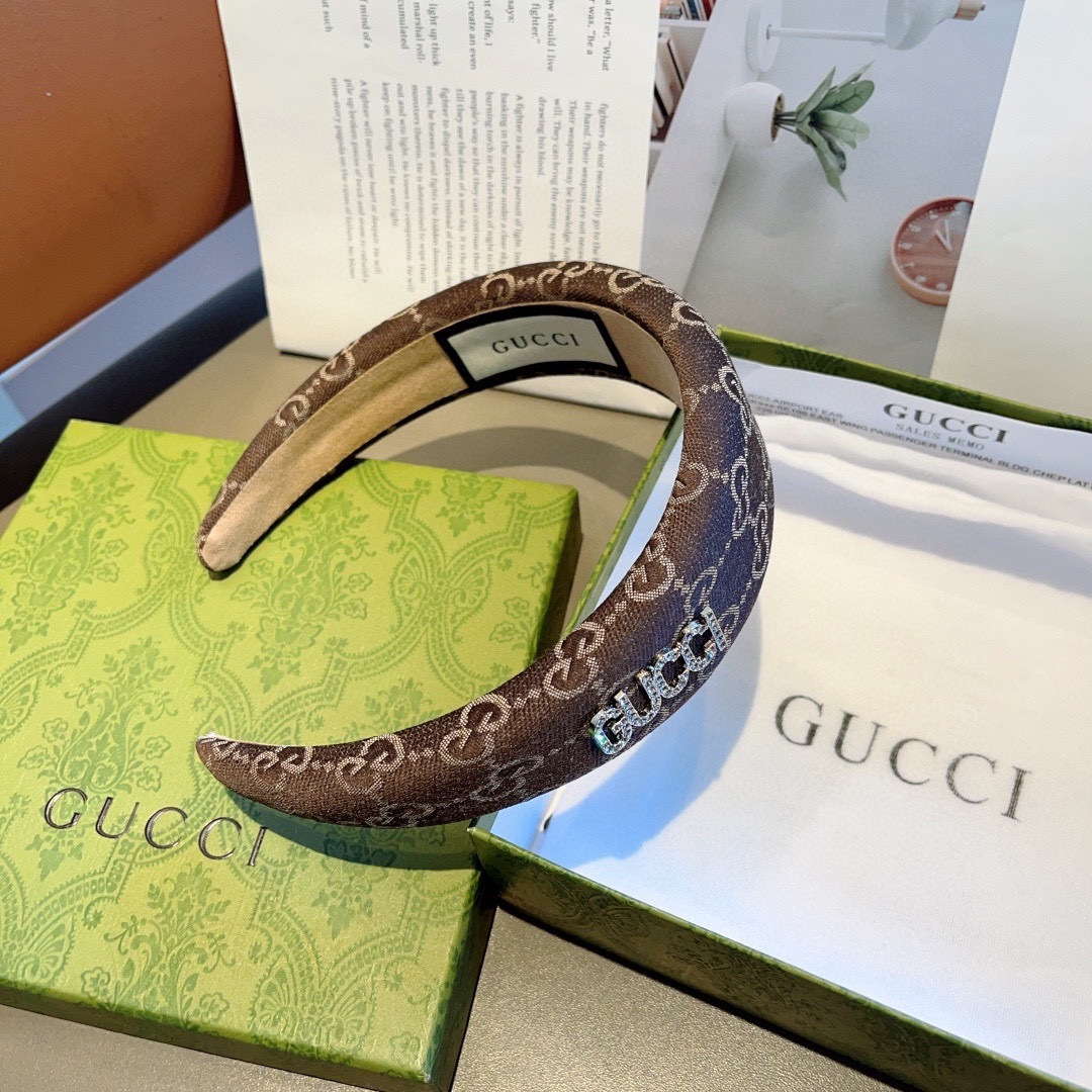 GUCCI グッチ ヘアアクセサリー ヘアバンド シルバー ブラック ベージュ ダイヤモンド風 インポート 10cm 全3色 - 画像 8