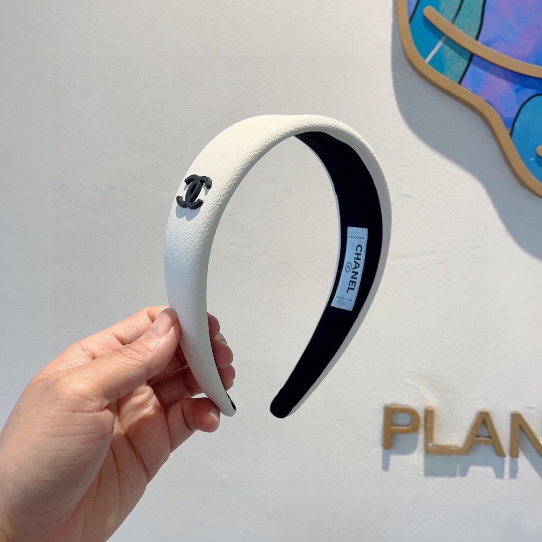 CHANEL シャネル ヘッドバンド 本革 通勤 通学 ブラック ホワイト 全2色 - 画像 2