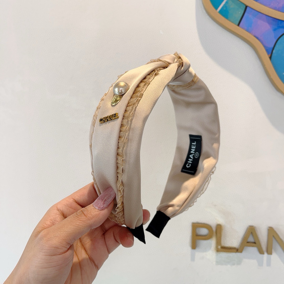CHANEL シャネル ヘアバンド フェイクレザー プリンセス風 ブランド風 シルク ベージュ 全3色