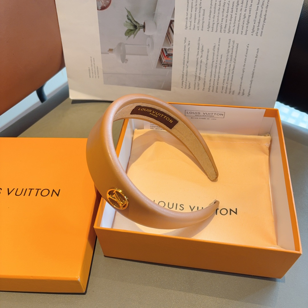 LOUIS VUITTON ルイヴィトン ヘアバンド 本革 ブランド ブラック ホワイト ベージュ 全3色 - 画像 6
