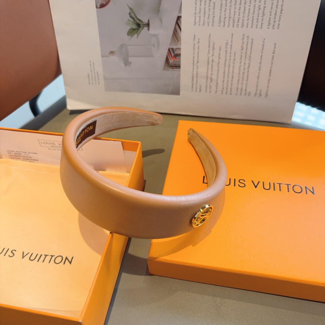 LOUIS VUITTON ルイヴィトン ヘアバンド 本革 ブランド ブラック ホワイト ベージュ 全3色 - 画像 8