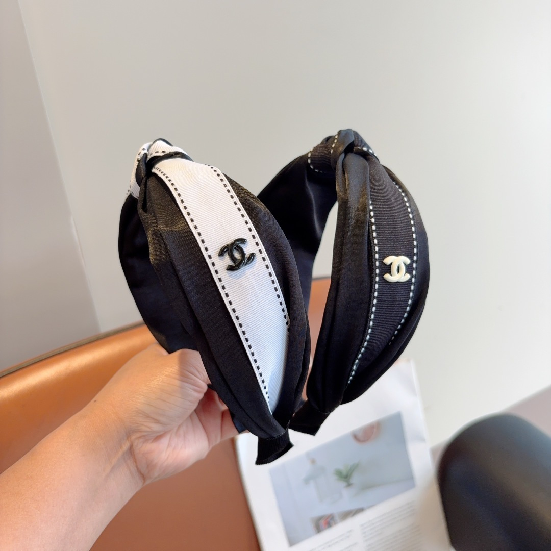 CHANEL シャネル ヘアバンド 本革 ファッション ブランド 通勤 ブラック