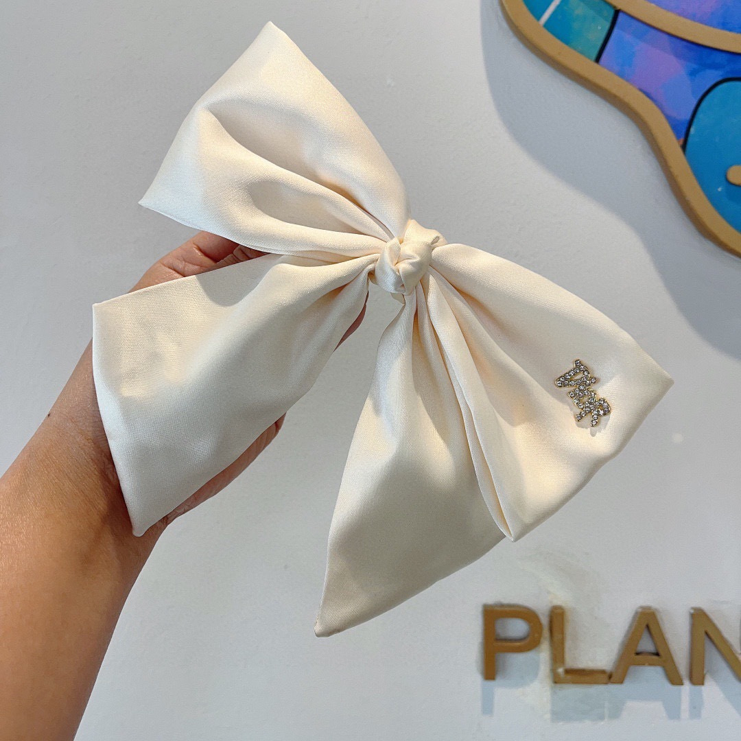 Dior ディオール ヘアクリップ 本革 シルク プチサイズ 3色展開 - 画像 2