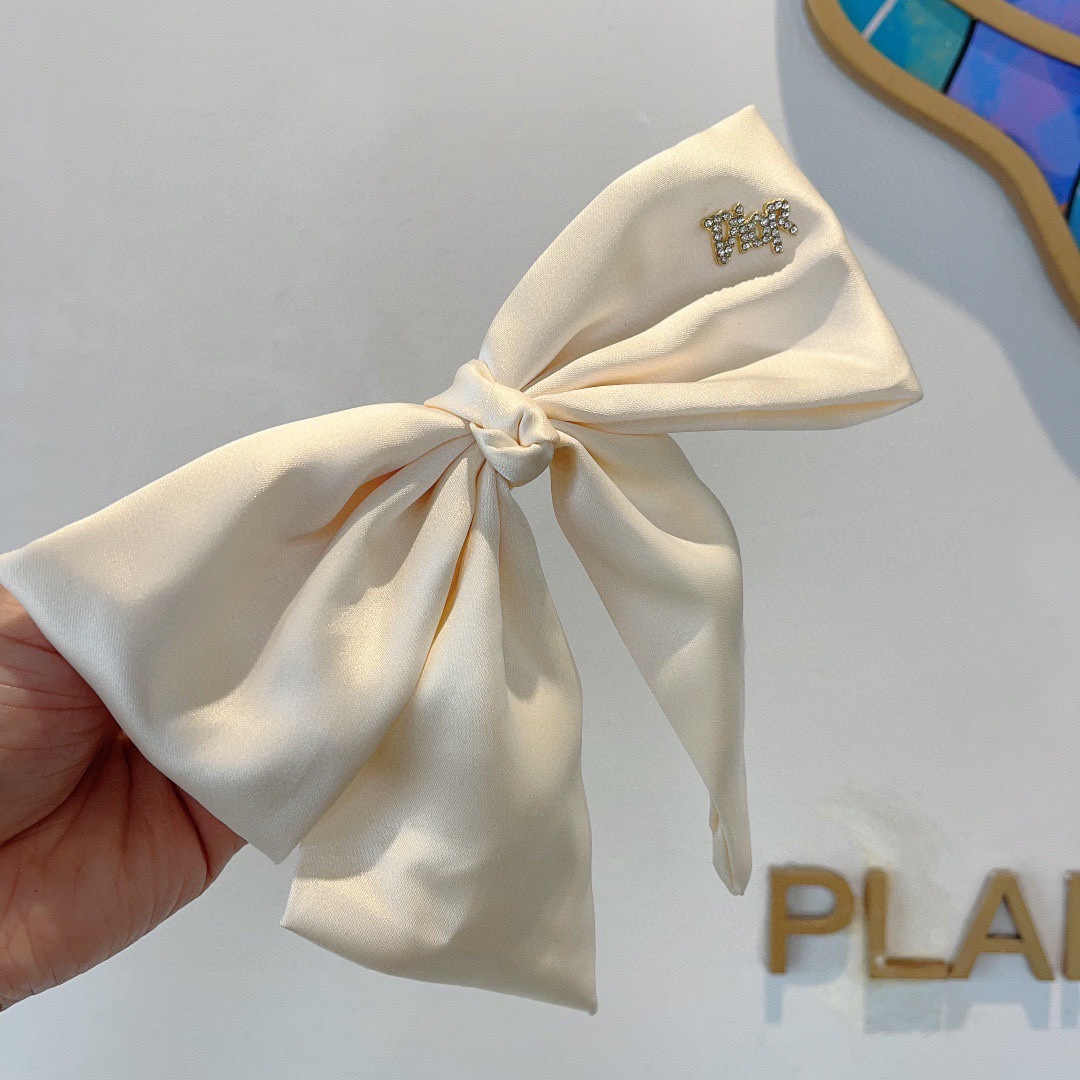 Dior ディオール ヘアクリップ 本革 シルク プチサイズ 3色展開 - 画像 3