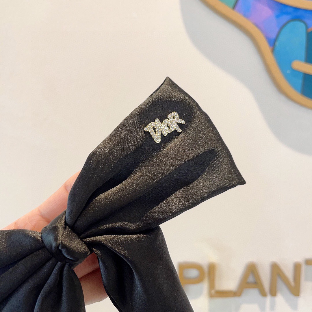 Dior ディオール ヘアアクセント ヘアクリップ ブラック ピンク ホワイト 全3色 - 画像 5