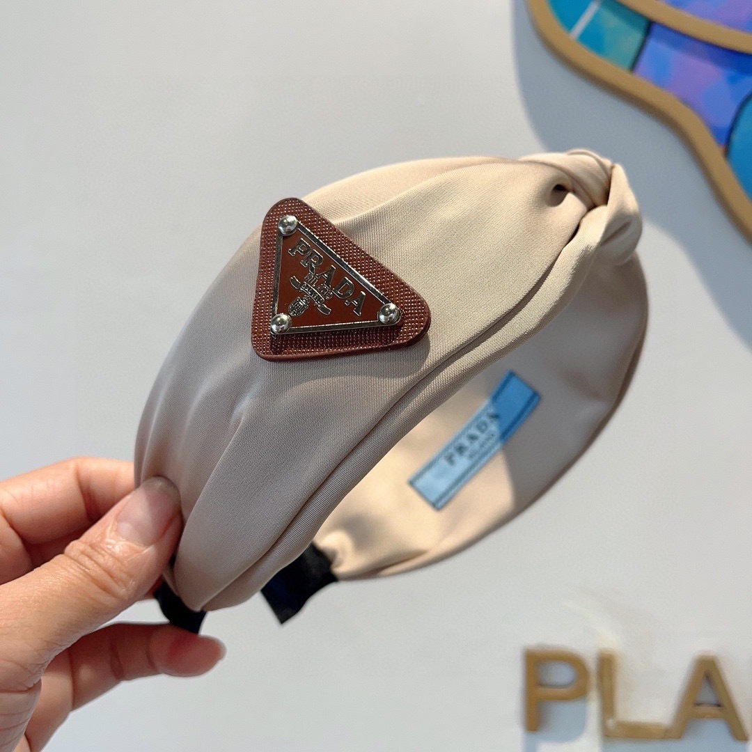 PRADA プラダ ヘッドバンド ファッション ブランド ブラック ベージュ 全2色 - 画像 3