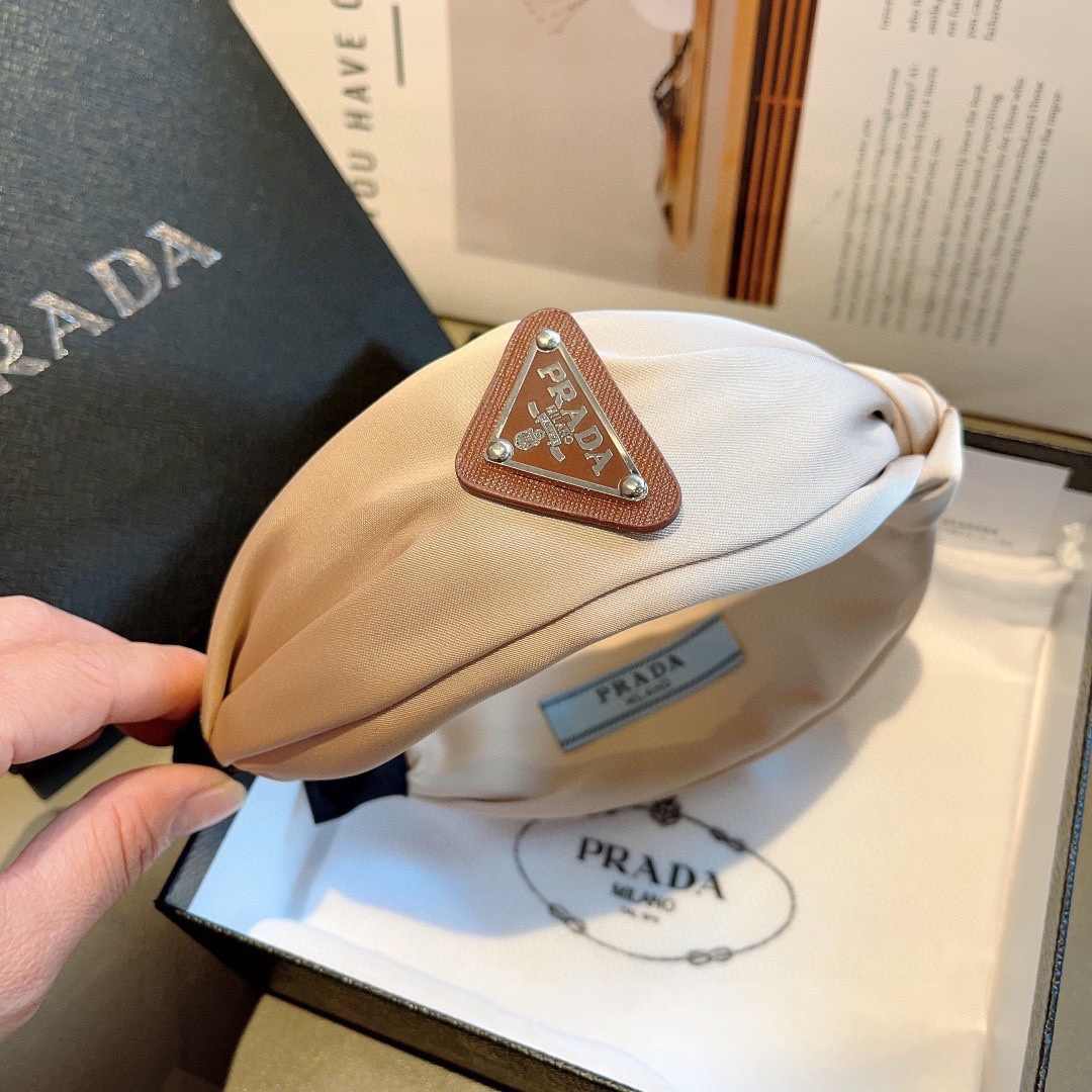PRADA プラダ ヘッドバンド ファッション ブランド ブラック ベージュ 全2色 - 画像 7