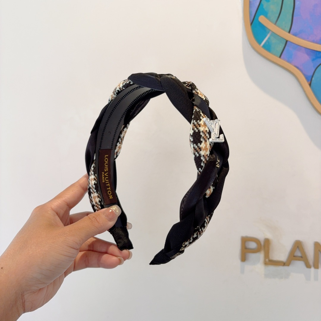 LOUIS VUITTON ルイヴィトン ヘッドバンド ブランド アクセサリー ブラック 全3色 - 画像 3