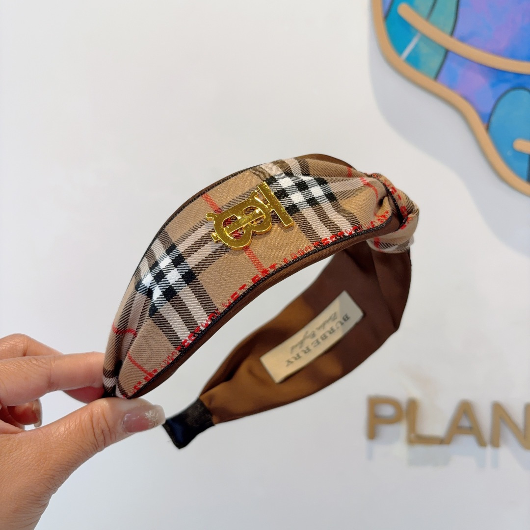 BURBERRY バーバリー ヘアバンド ブラック ベージュ シルク 通勤 旅行 全2色 - 画像 2