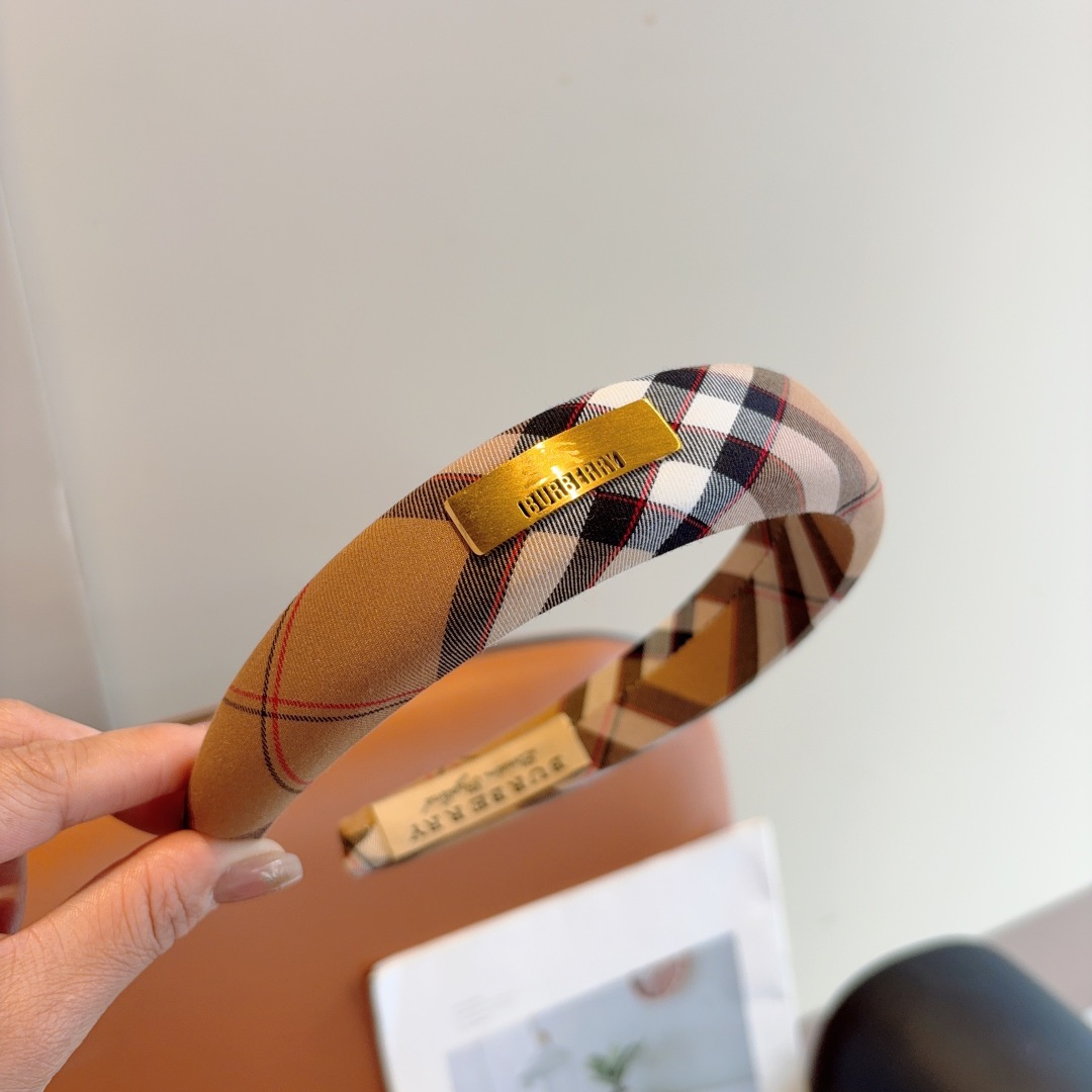 BURBERRY バーバリー ヘアバンド ブーブランチェック ベージュ 全1色 - 画像 3