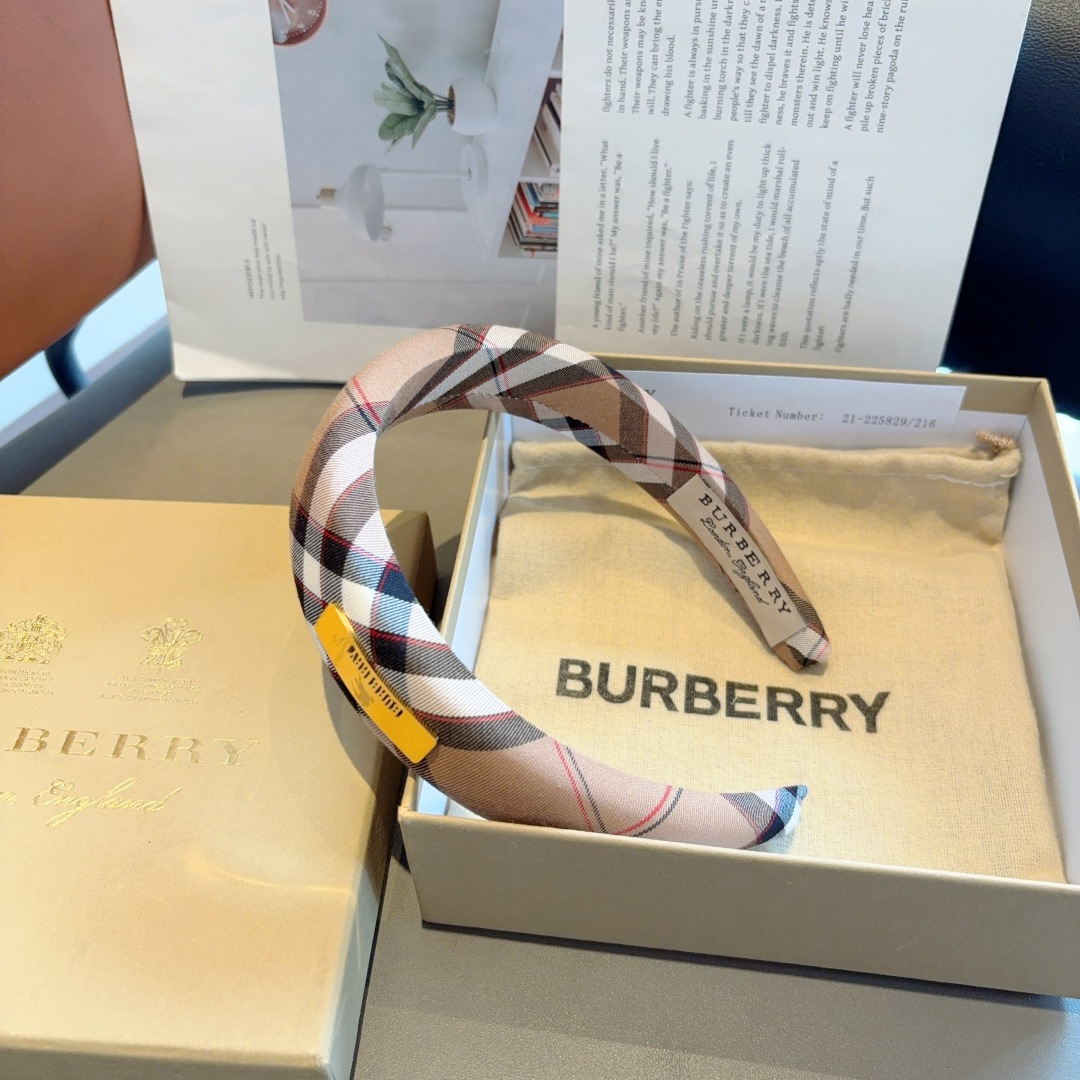 BURBERRY バーバリー ヘアバンド ブーブランチェック ベージュ 全1色 - 画像 6