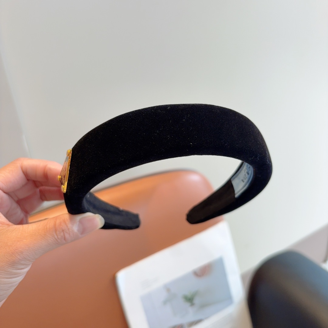 PRADA プラダ ヘッドバンド 本革 フランネル 通勤 通学 全3色 - 画像 5