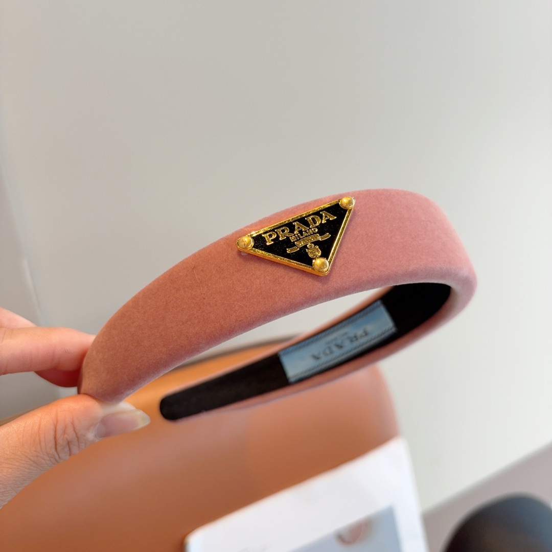 PRADA プラダ ヘアバンド ファー ブランド ブラック ピンク グレー 全3色 - 画像 4