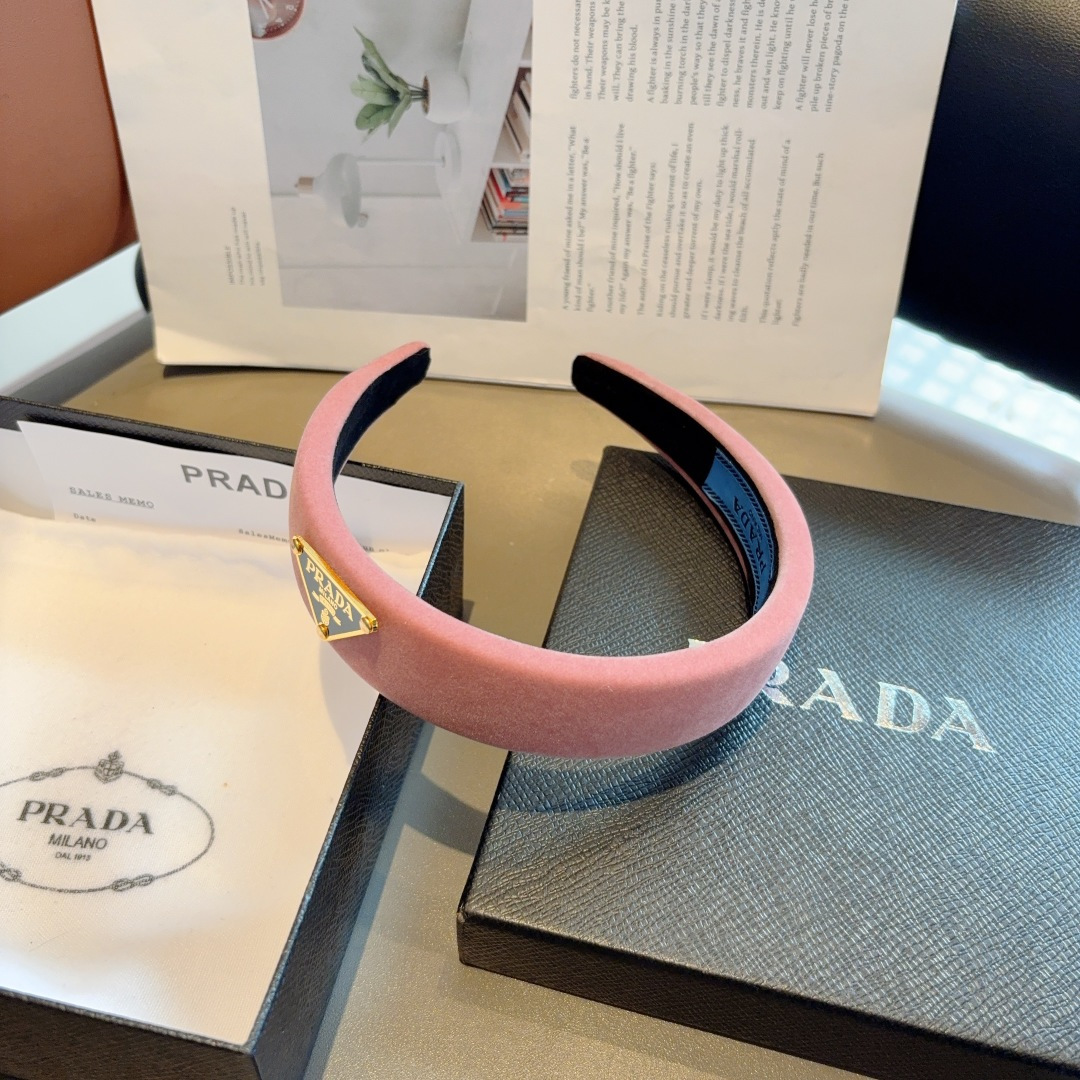 PRADA プラダ ヘアバンド ファー ブランド ブラック ピンク グレー 全3色 - 画像 7