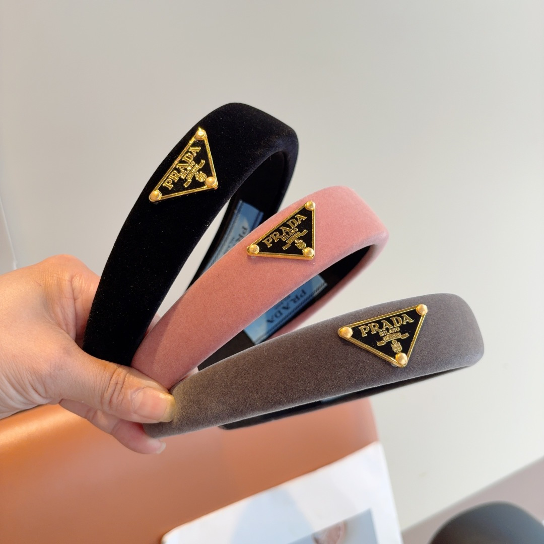 PRADA プラダ ヘアバンド ファー ブランド ブラック ピンク グレー 全3色 - 画像 9