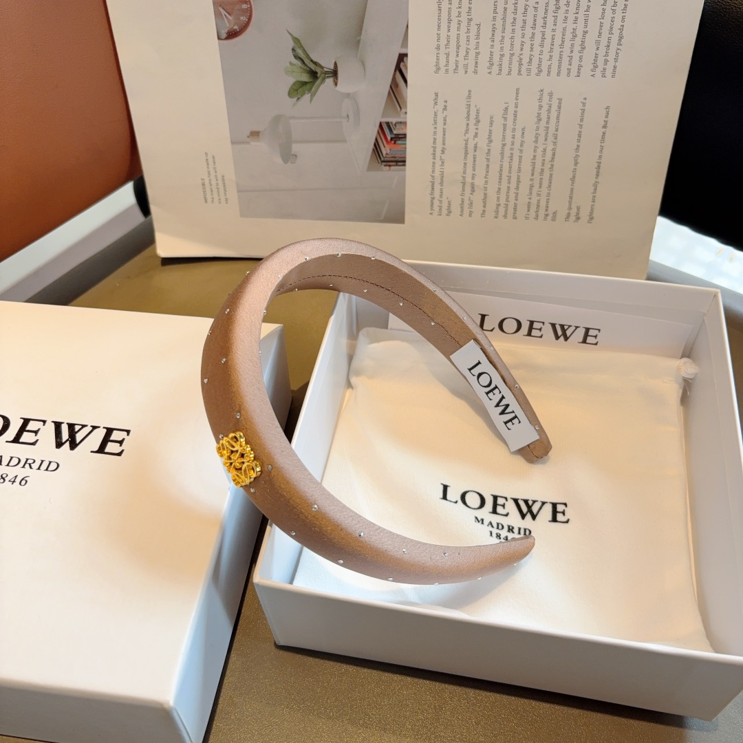 LOEWE ロエベ ヘッドバンド プレミアムデザイン シルク素材 ブラック ベージュ 全2色 - 画像 5