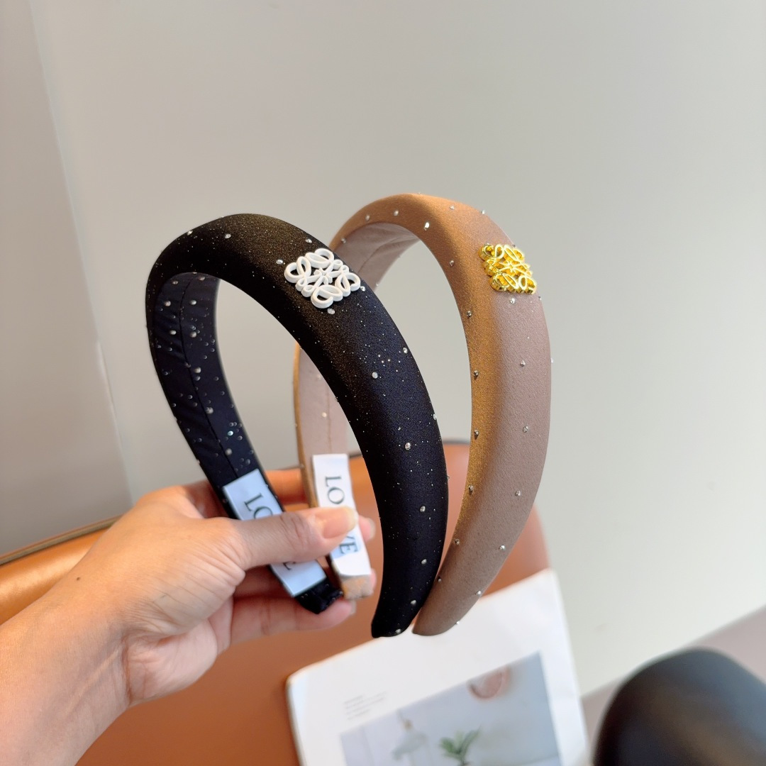 LOEWE ロエベ ヘッドバンド プレミアムデザイン シルク素材 ブラック ベージュ 全2色 - 画像 8
