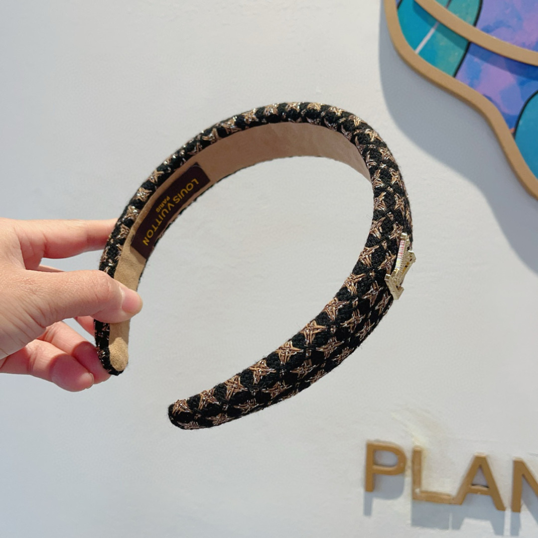 LOUIS VUITTON ルイ・ヴィトン ヘアバンド 本革 ブランド ブラック 全2色 - 画像 4
