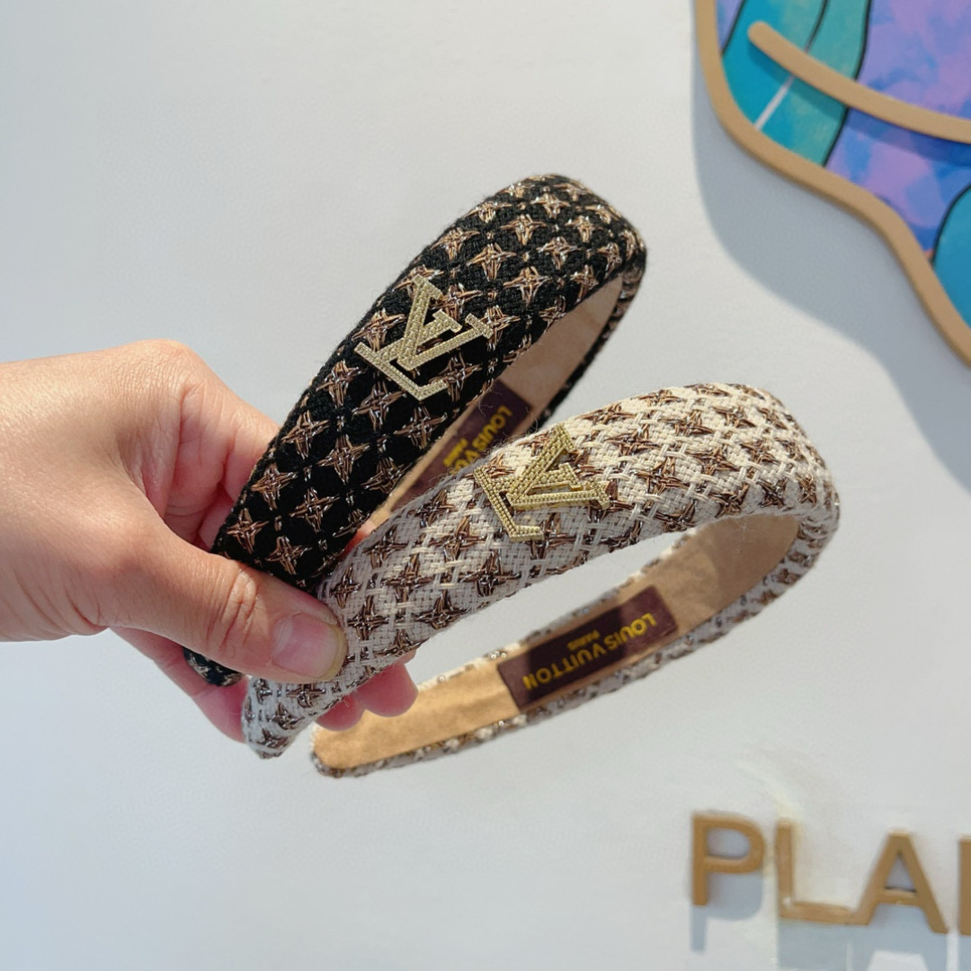 LOUIS VUITTON ルイ・ヴィトン ヘアバンド 本革 ブランド ブラック 全2色 - 画像 9