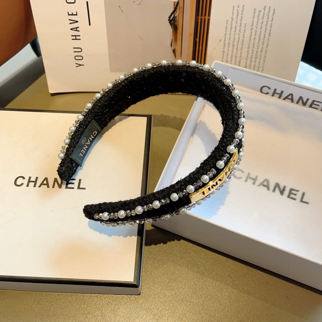 CHANEL シャネル ヘッドバンド 本革 ロゴ ブラック ホワイト 全2色 - 画像 8