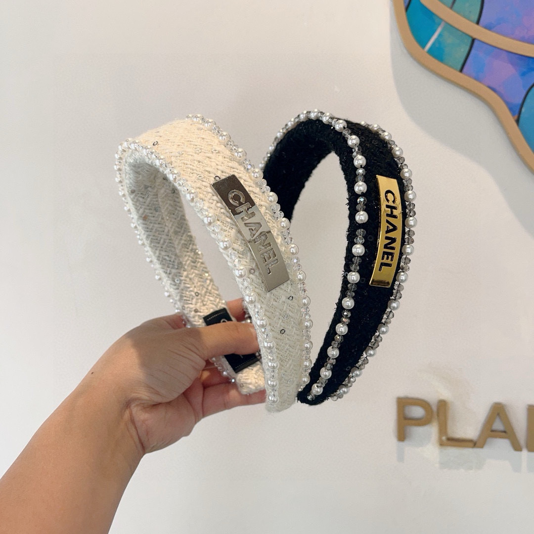 CHANEL シャネル ヘッドバンド 本革 ロゴ ブラック ホワイト 全2色 - 画像 9