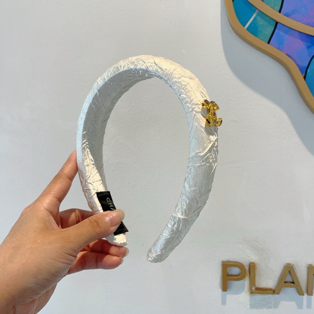 CHANEL シャネル ヘアバンド 本革 プレーン ブランド ブラック ホワイト 全2色 - 画像 2