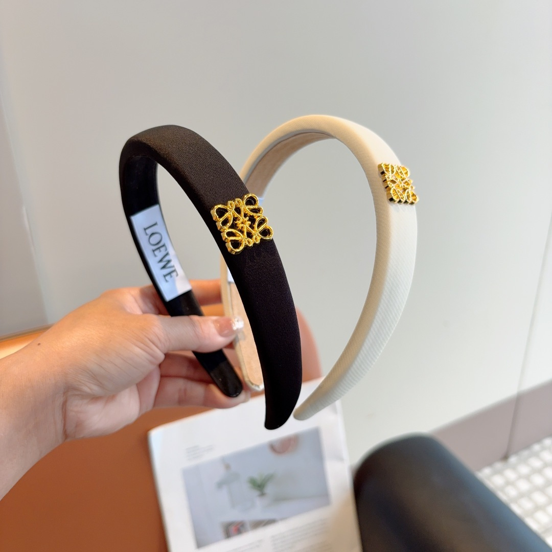 LOEWE ロエベ ヘアバンド シルク ファッション ブランド 2色展開 - 画像 2
