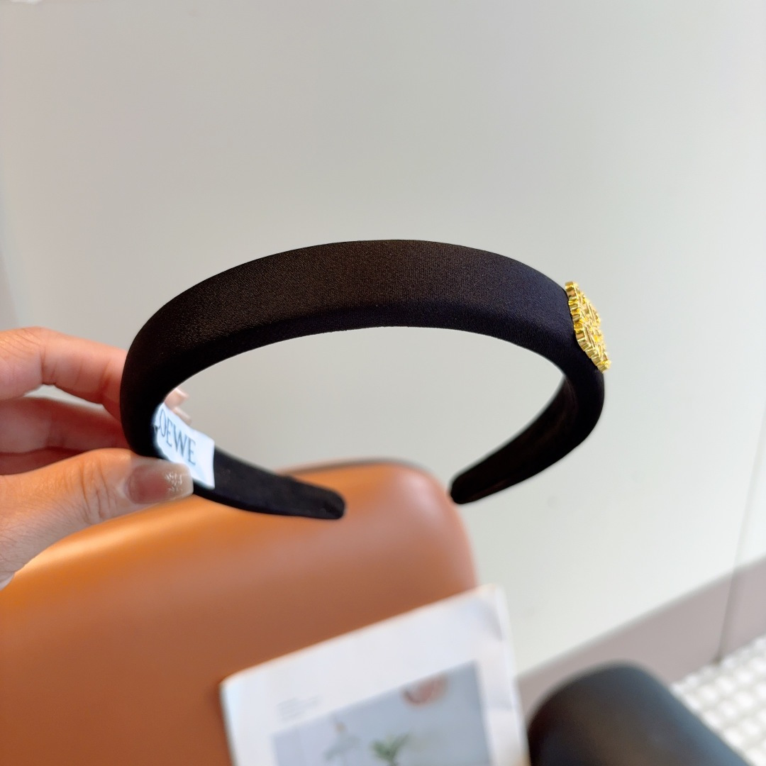 LOEWE ロエベ ヘアバンド シルク ファッション ブランド 2色展開 - 画像 7