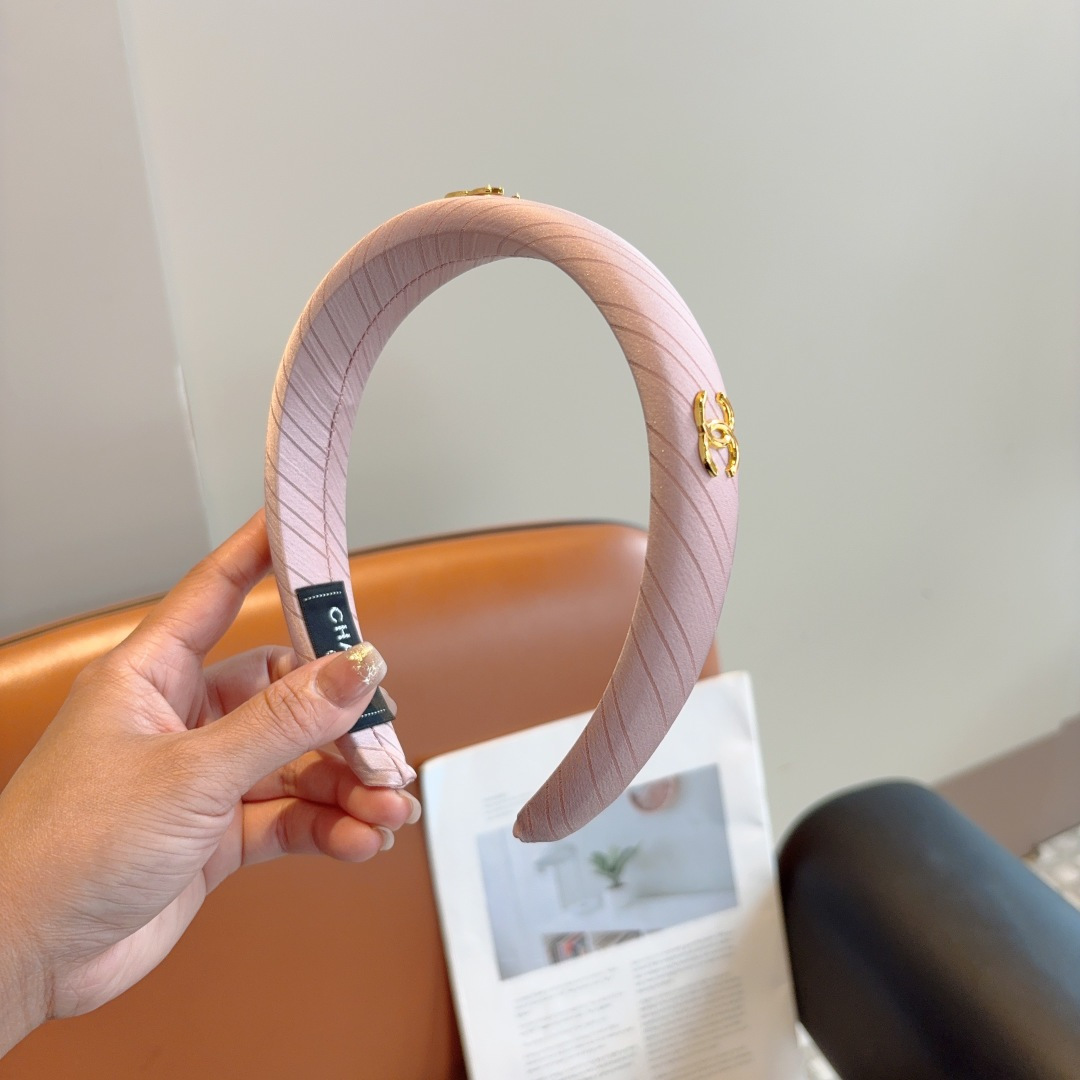 CHANEL シャネル ヘッドバンド 本革 ファッション ベージュ ブラック ホワイト 全3色 - 画像 2