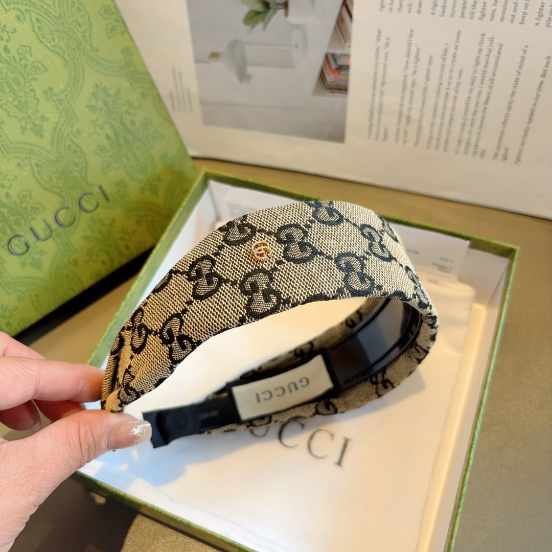 GUCCI グッチ ヘアバンド 本革 通勤 通学 全2色 - 画像 7