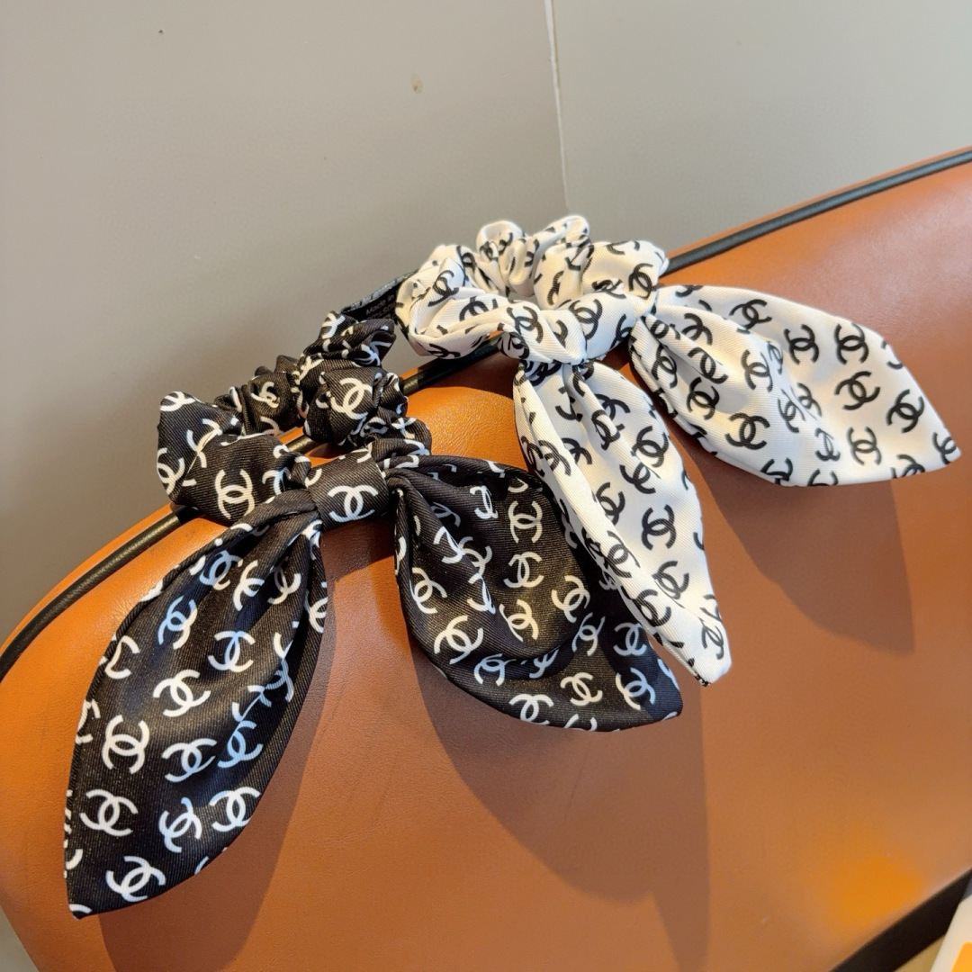 CHANEL シャネル ヘアバンド ロング リボン 本革 ブラック ホワイト 全2色 - 画像 9