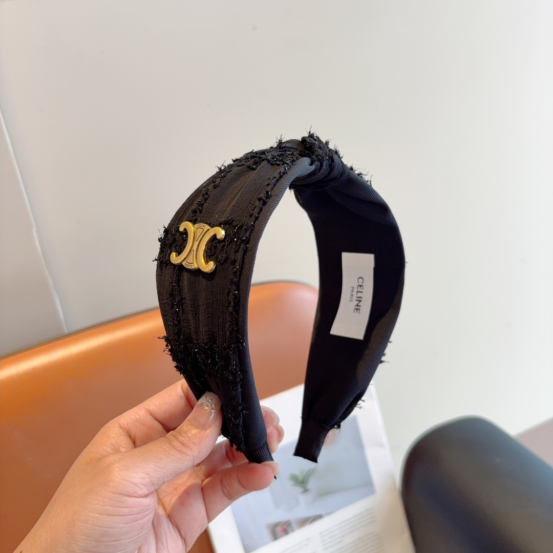 CELINE シャネル ヘアアクセサリー 本革 フランネル 通勤 全2色