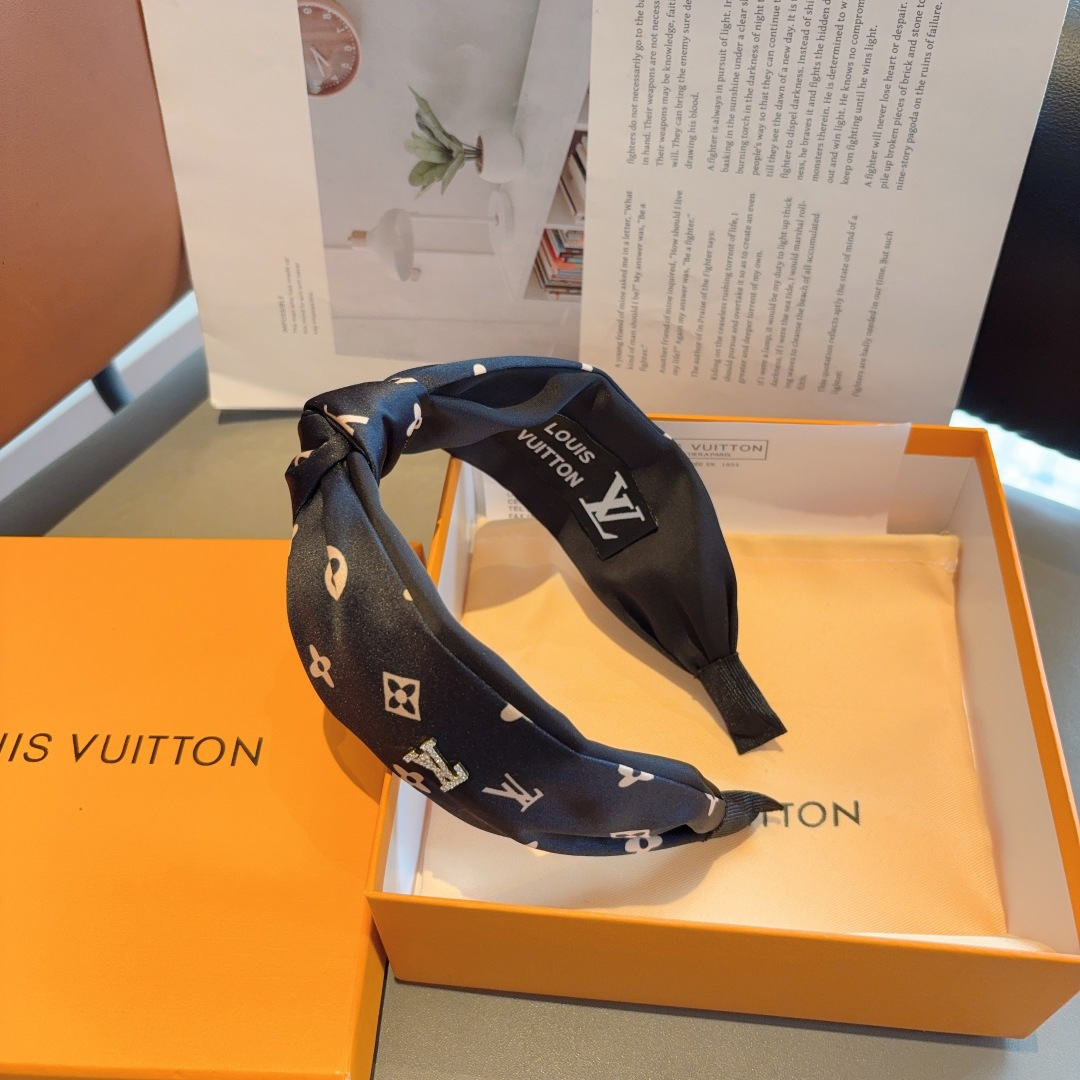 LOUIS VUITTON ルイヴィトン ヘアバンド 本革 通勤 ブラック - 画像 8