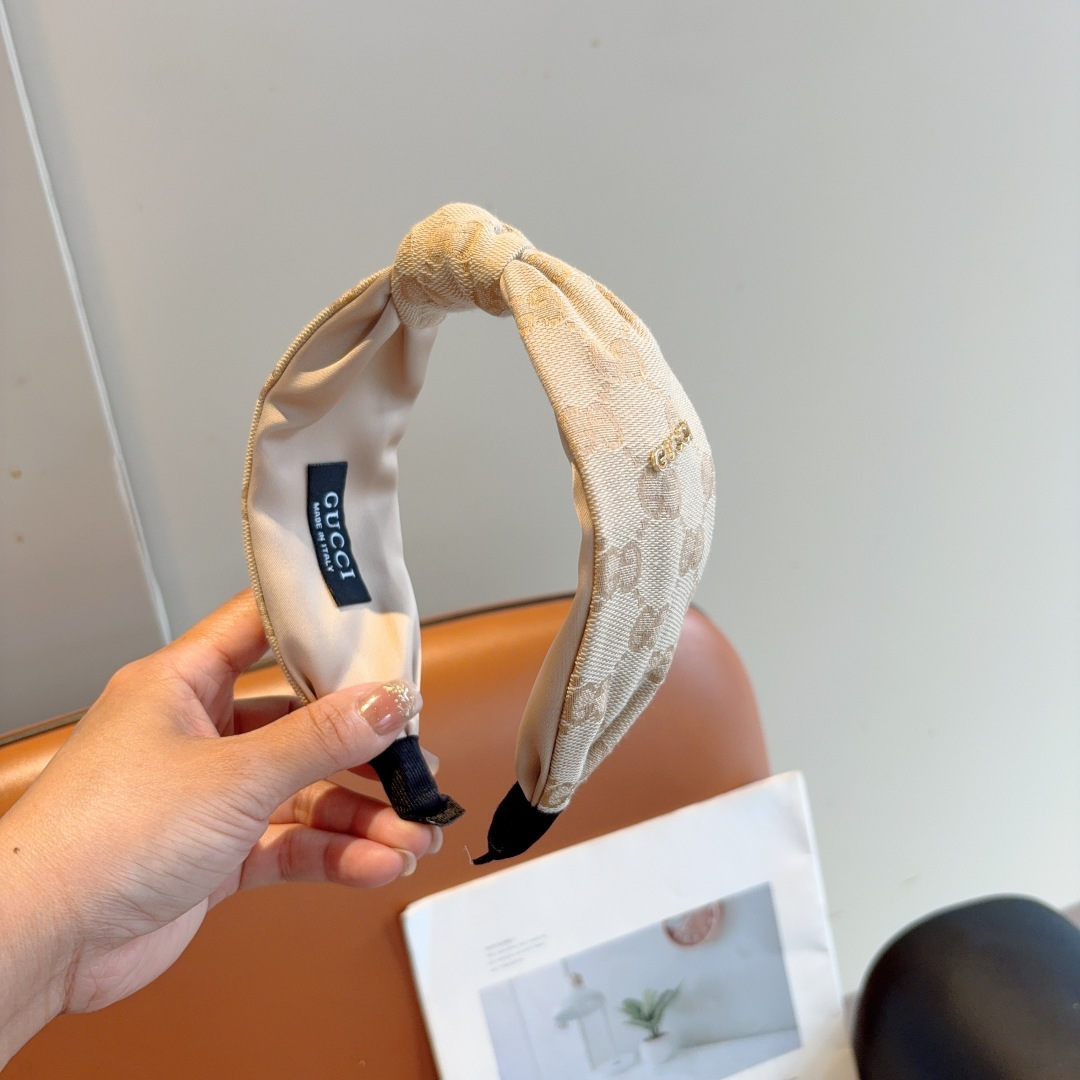 GUCCI グッチ ヘアバンド ボリューム ブランド トゥルーファン ブラウン 全1色 - 画像 3