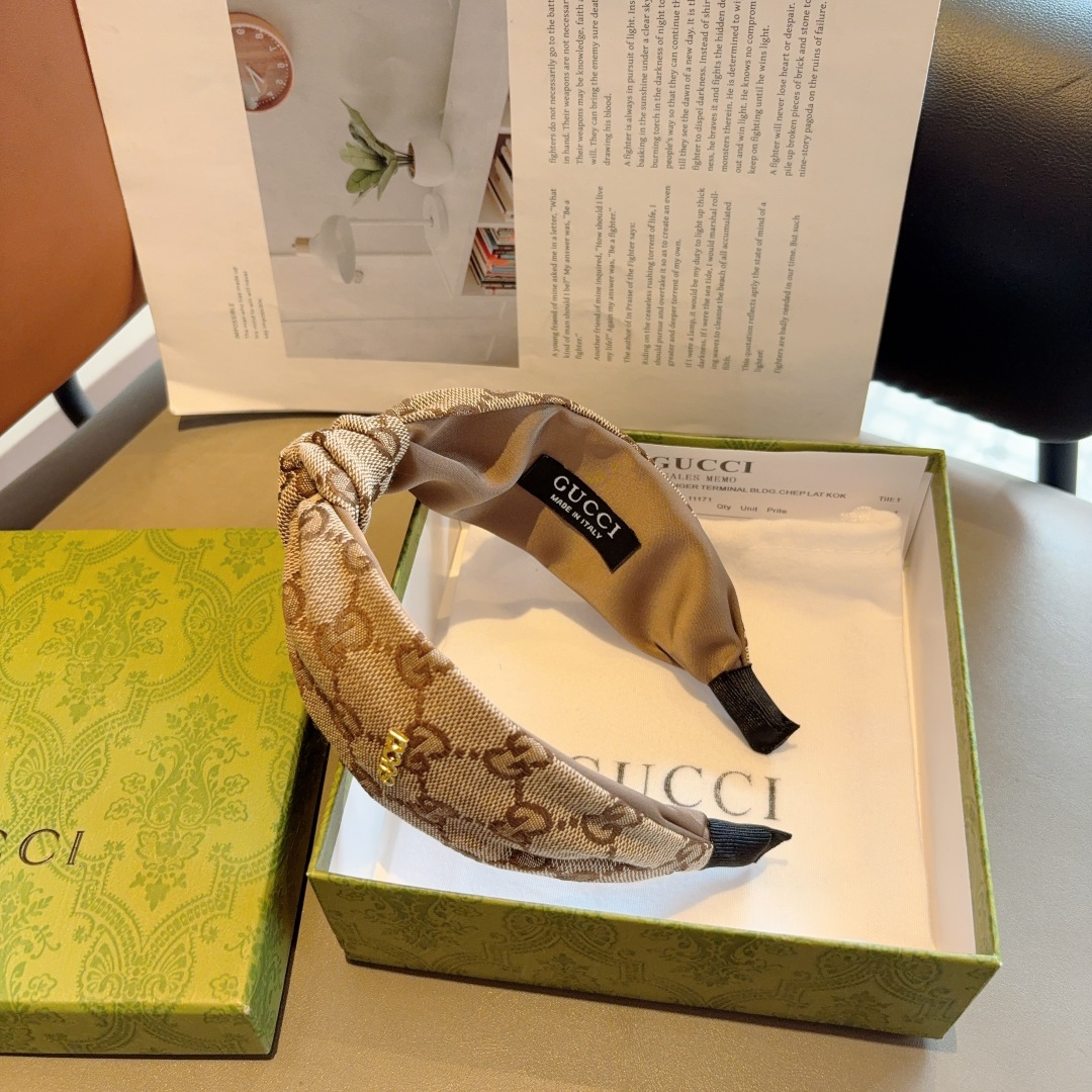 GUCCI グッチ ヘアバンド リボンタイプ プリント ブラック 全2色 - 画像 6