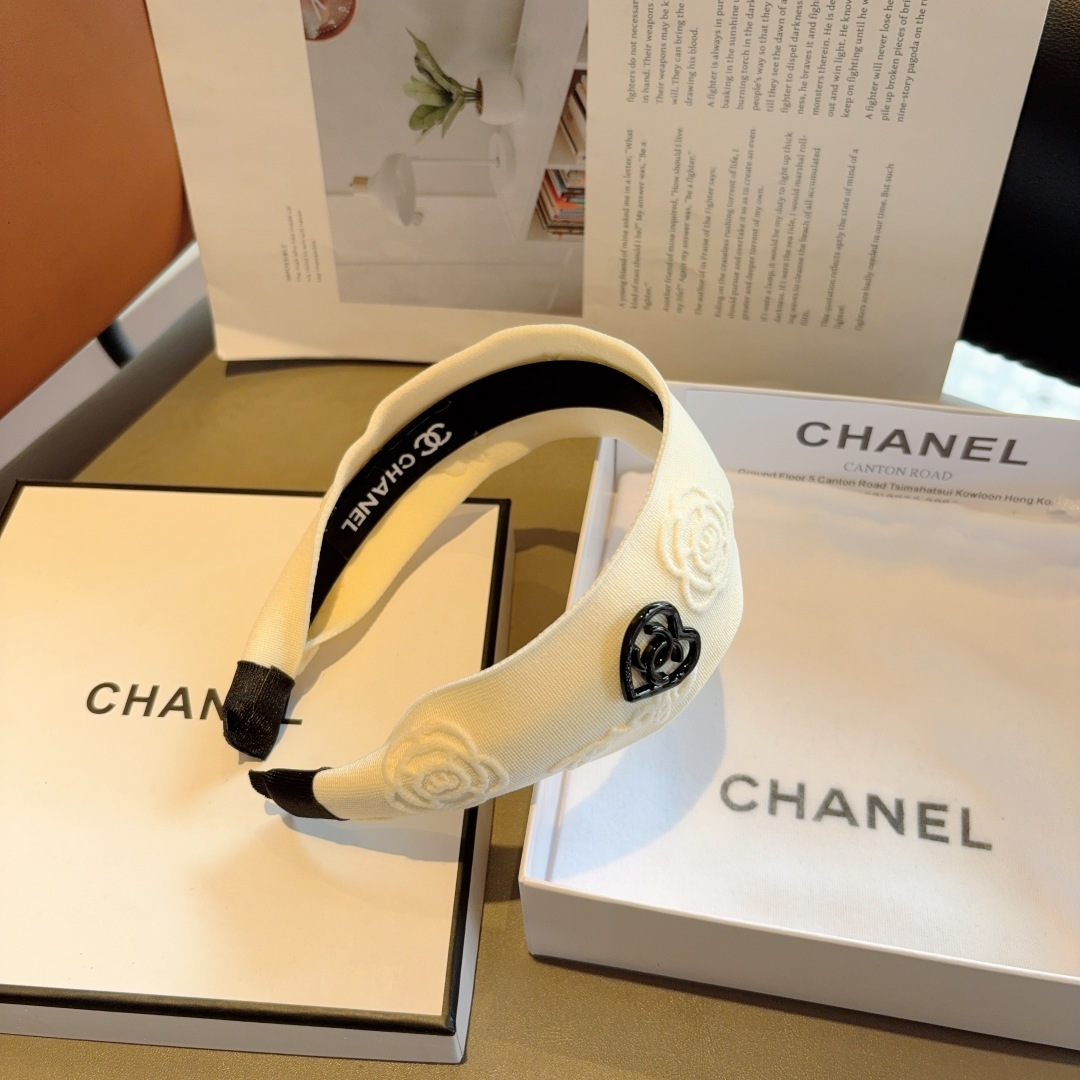 CHANEL シャネル ヘアバンド ローズ刺繍 心型ロゴ ブランド アクセサリー 全2色 - 画像 7