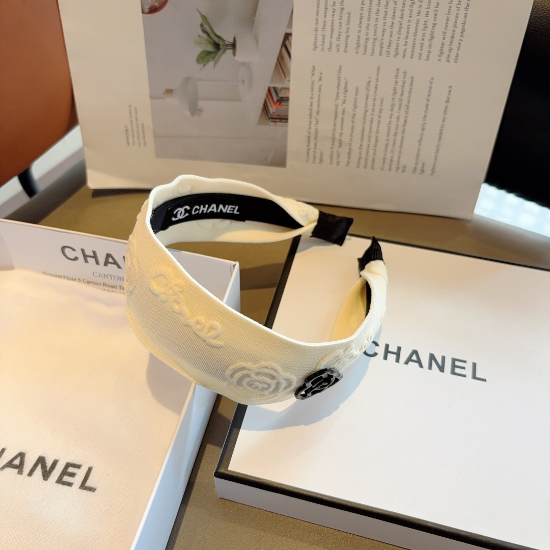 CHANEL シャネル ヘアバンド ローズ刺繍 心型ロゴ ブランド アクセサリー 全2色 - 画像 8