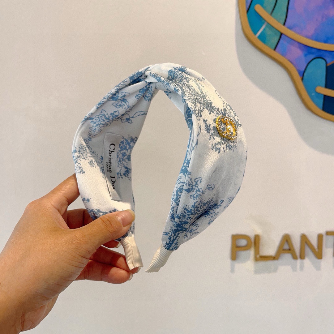 Dior ディオール ヘッドバンド ブルーモチーフ 本革 1色展開