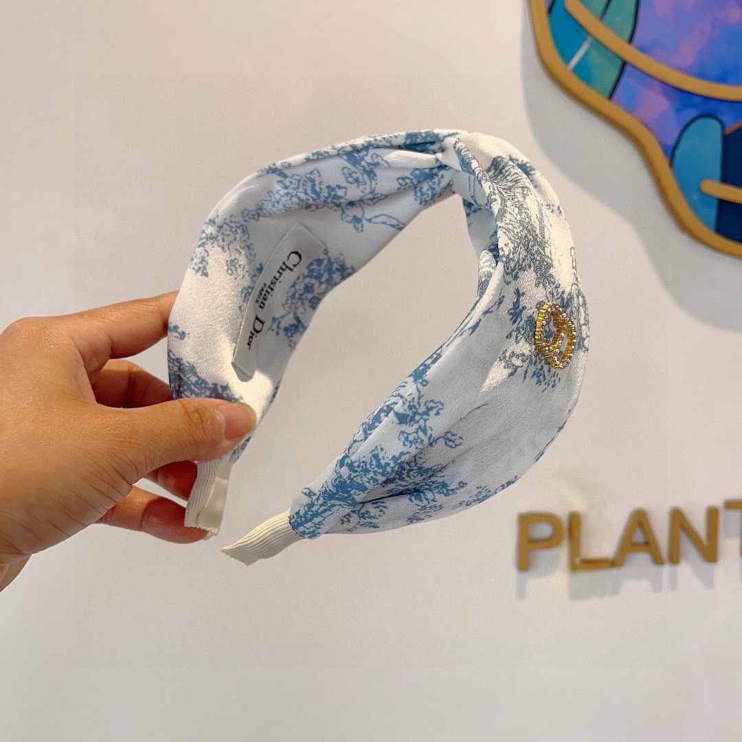 Dior ディオール ヘッドバンド ブルーモチーフ 本革 1色展開 - 画像 4