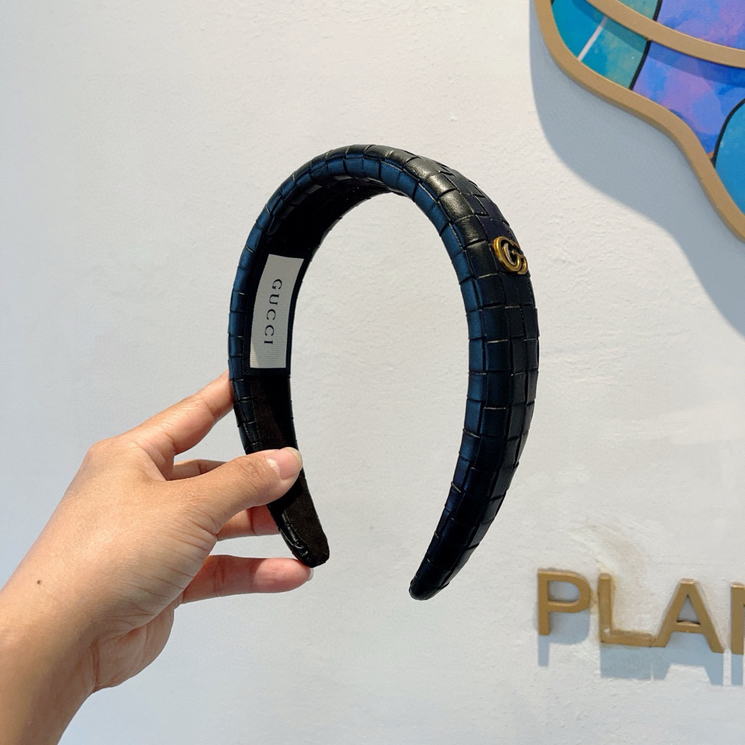 GUCCI グッチ ヘアアクセサリー 本革 ブラック レッド 全2色 - 画像 2