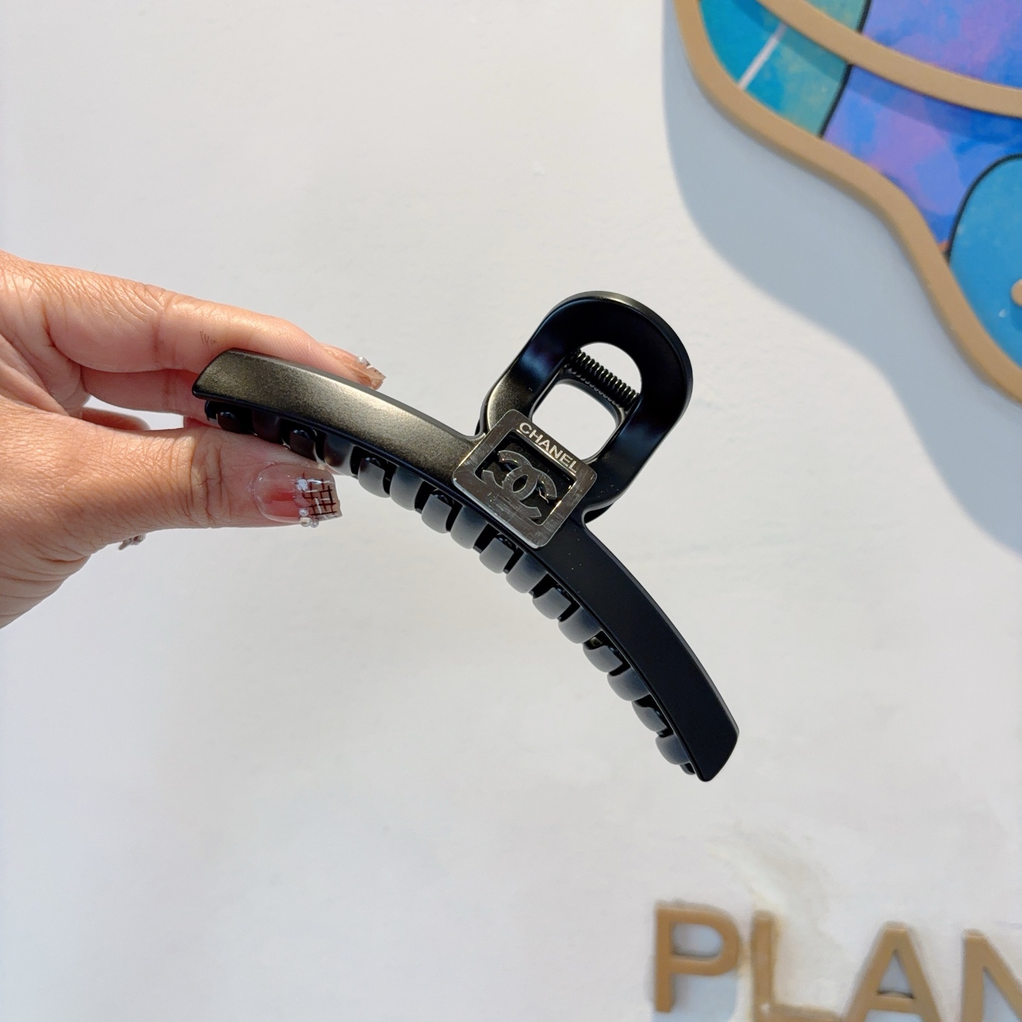 CHANEL シャネル ヘアクリップ 本革 ブラック レディース 60mm 全2色 - 画像 3