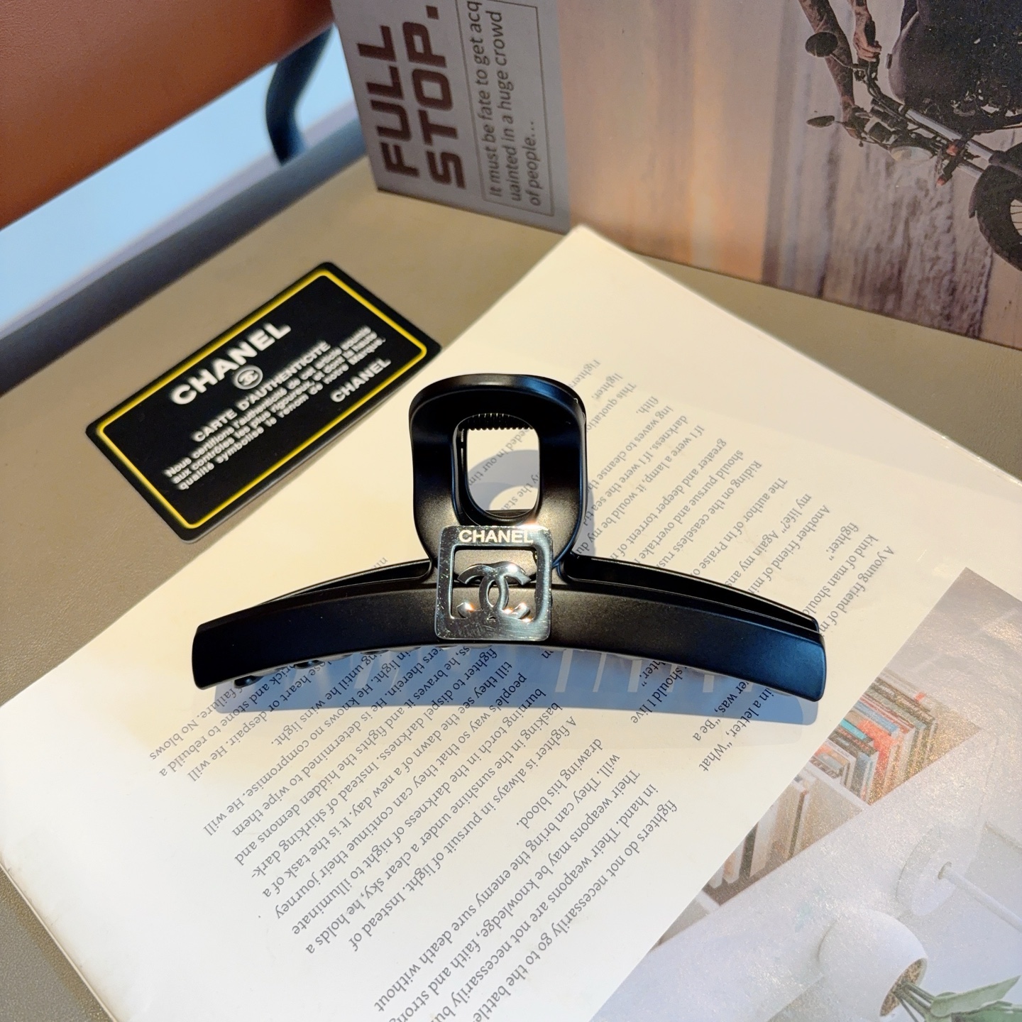 CHANEL シャネル ヘアクリップ 本革 ブラック レディース 60mm 全2色 - 画像 6