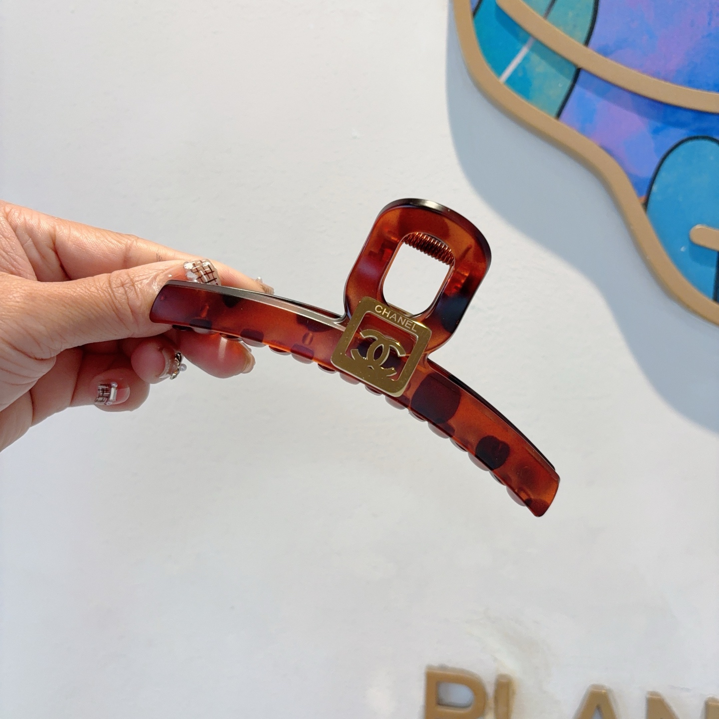 CHANEL シャネル ヘアクリップ 本革 シルク ブラック ネイビー ベージュ 全3色 - 画像 3