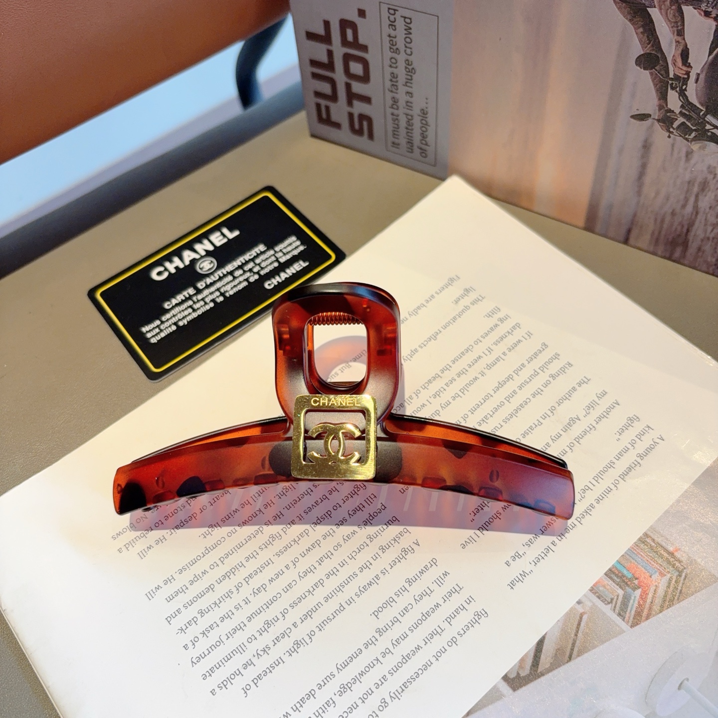 CHANEL シャネル ヘアクリップ 本革 シルク ブラック ネイビー ベージュ 全3色 - 画像 4