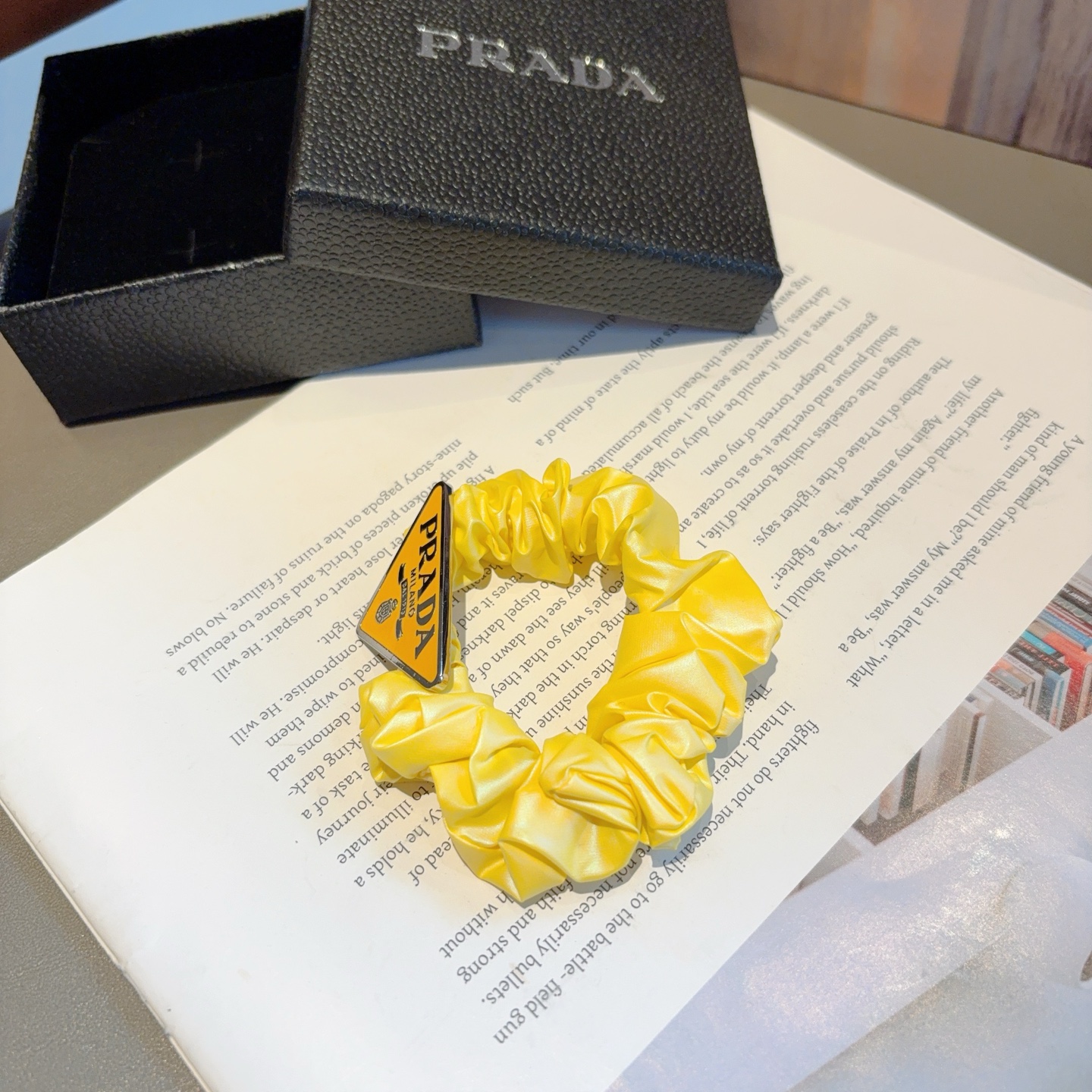 PRADA プラダ ヘアゴム プラダ ミラノ プラダ ロゴ ブランド 35文字 - 画像 4