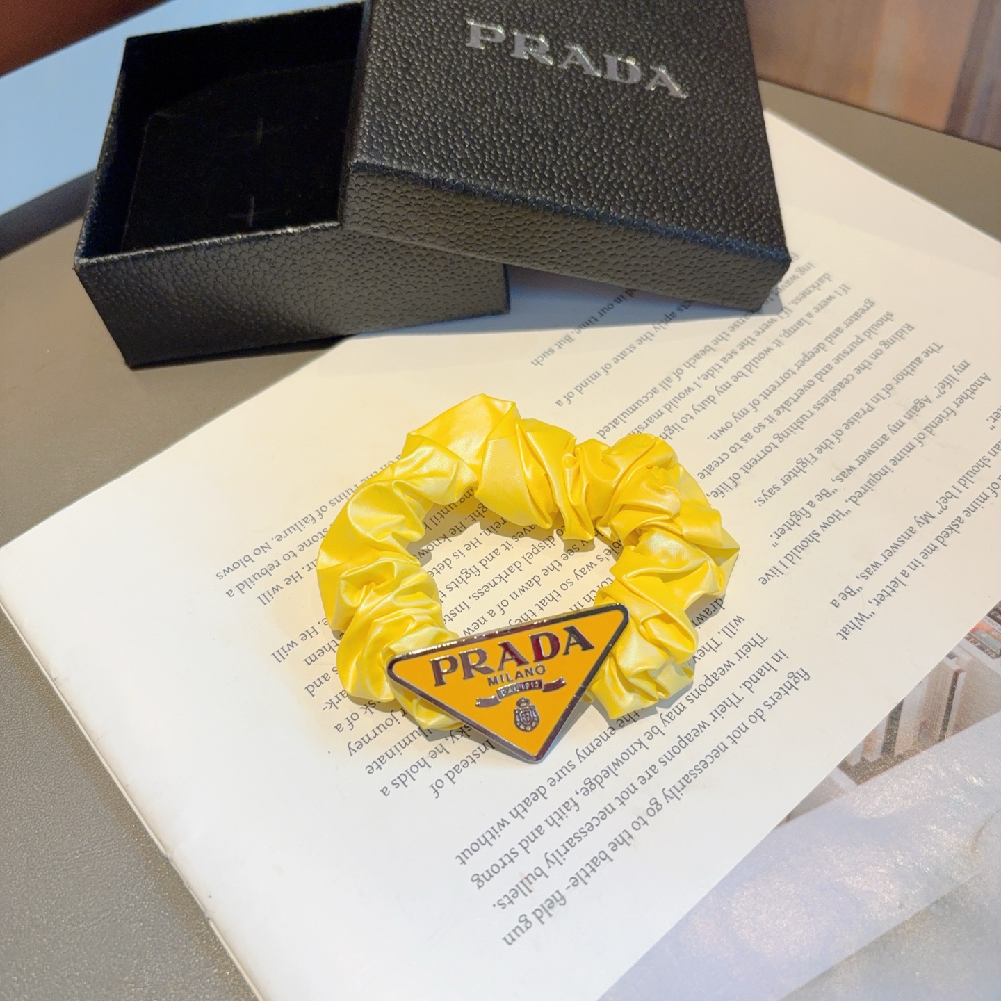 PRADA プラダ ヘアゴム プラダ ミラノ プラダ ロゴ ブランド 35文字 - 画像 6