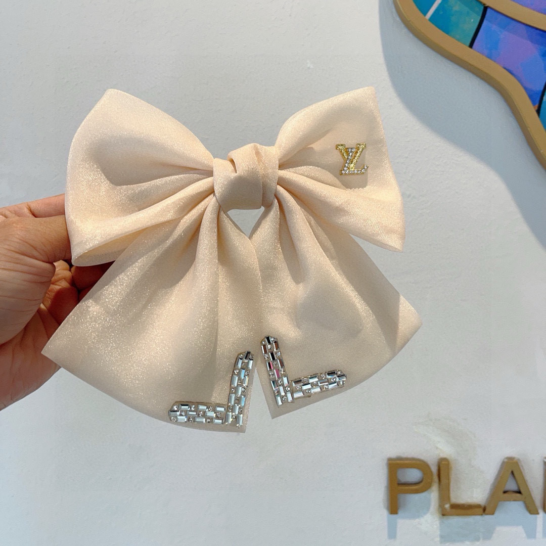 LV ルイ・ヴィトン ヘアアクセサリー ファッション ポニーテール ベージュ